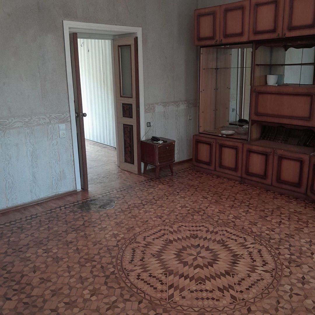 Satılır 2 otaqlı köhnə tikili 53 m² — Mənzil, Bakı (3)