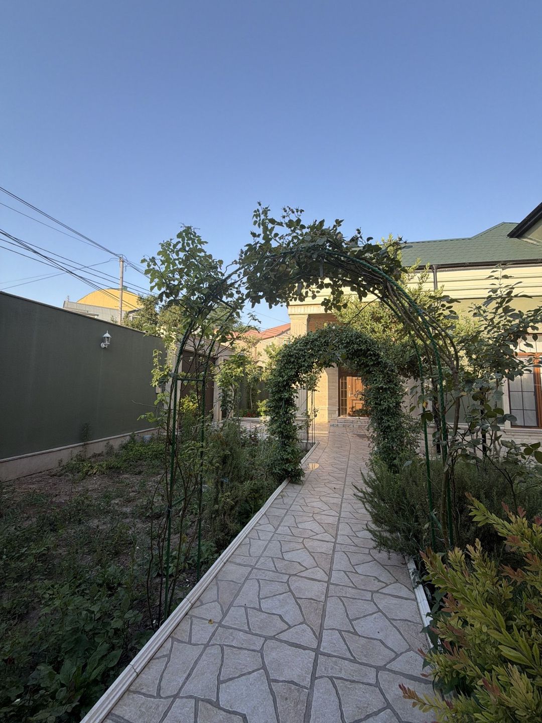 Satılır 6 otaqlı həyət evi/bağ evi 450 m² — Ev, villa, Bakı (3)