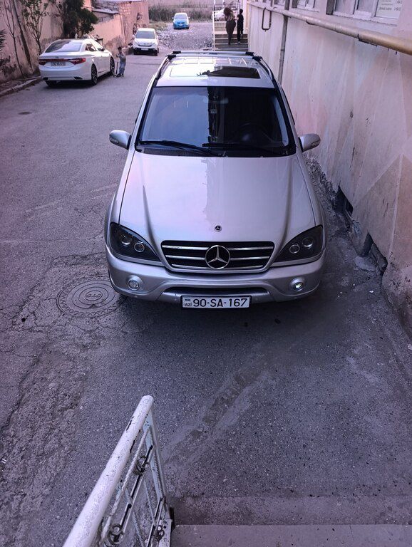 Mercedes ML 400 4MATIC, 4.0 L, 2003 il, 400 000 km — Avtomobillər, Bakı (2)