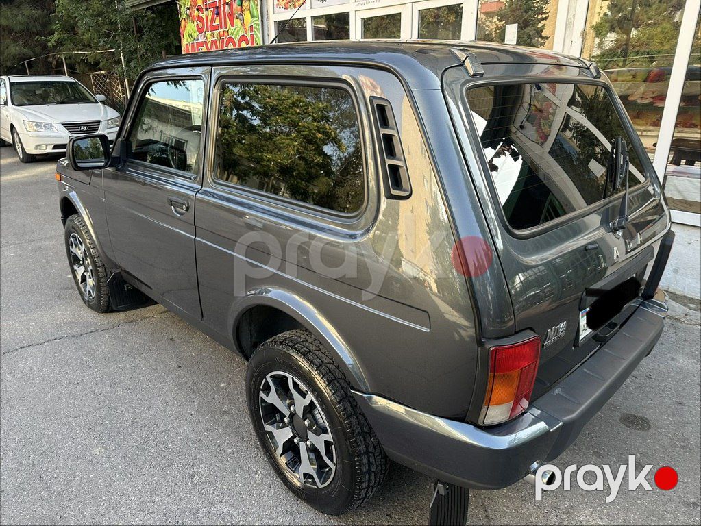 Lada (VAZ) Niva, 1.7 L, 2021 il, 68 000 km — Avtomobillər, Bakı (3)