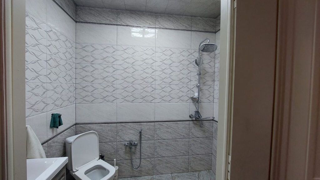 Ev tam temirli TV,paltaryuyan,kondinsioner var.ideal — Mənzil, Bakı (8)