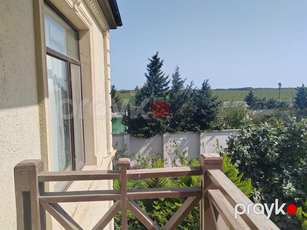 Satılır 5 otaqlı həyət evi/bağ evi 220 m² — Ev, villa, Bakı (10)