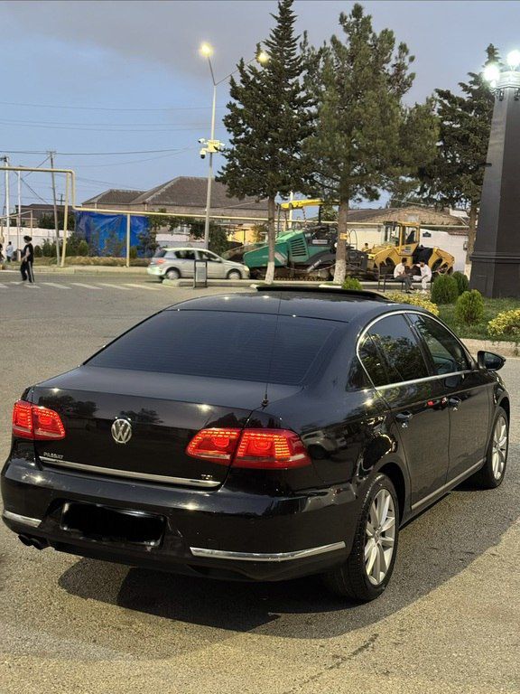 Volkswagen Passat, 1.8 L, 2013 il, 277 000 km — Avtomobillər, Bakı (5)