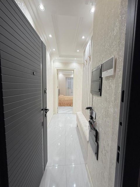 Satılır 2 otaqlı köhnə tikili 42 m² — Apartment
