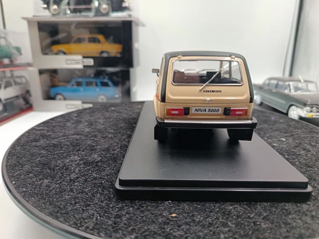 Niva modeli — Kolleksiyalar, Bakı (3)