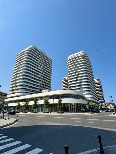 Satılır 2 otaqlı yeni tikili 82 m² — Bakı