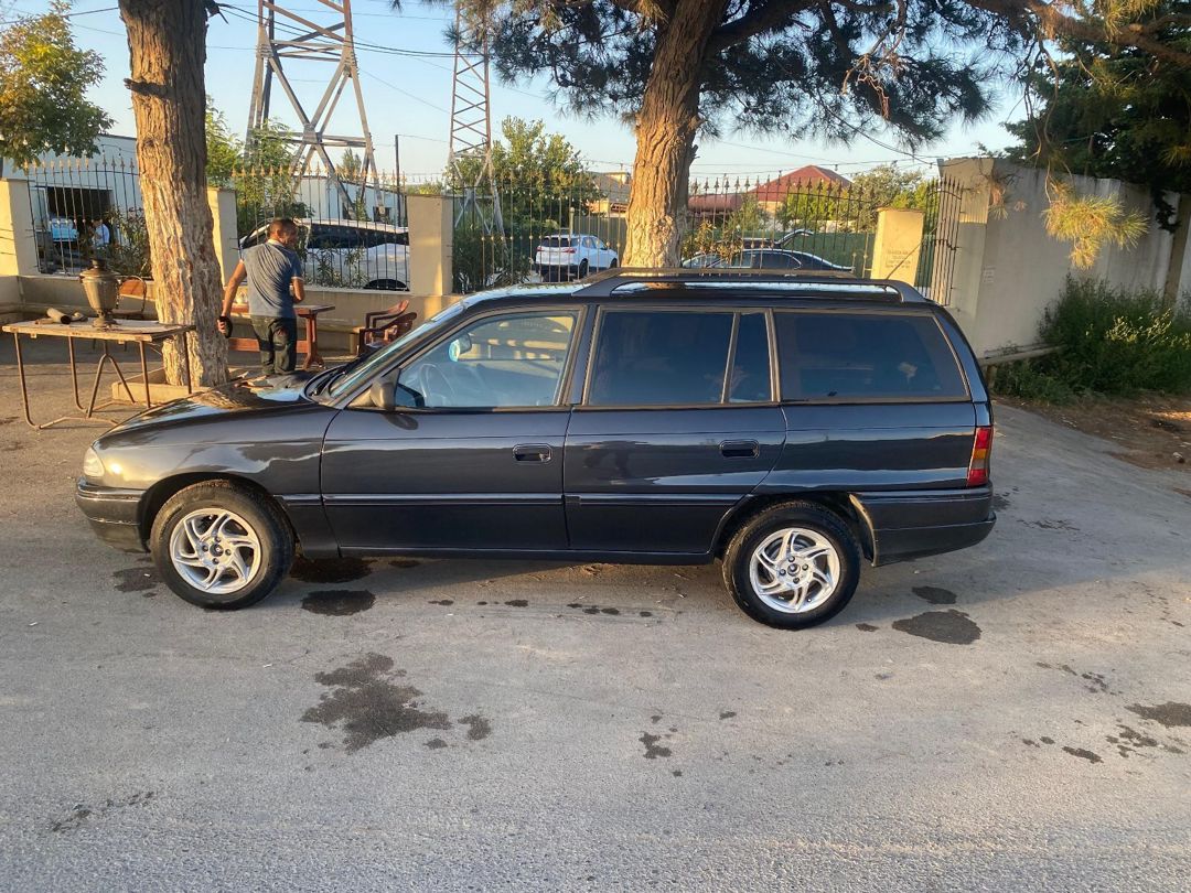 Opel Astra, 1994 il — Avtomobillər, Bakı (4)