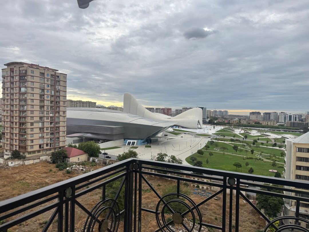 Satılır 4 otaqlı yeni tikili 120 m² — Mənzil, Bakı (2)