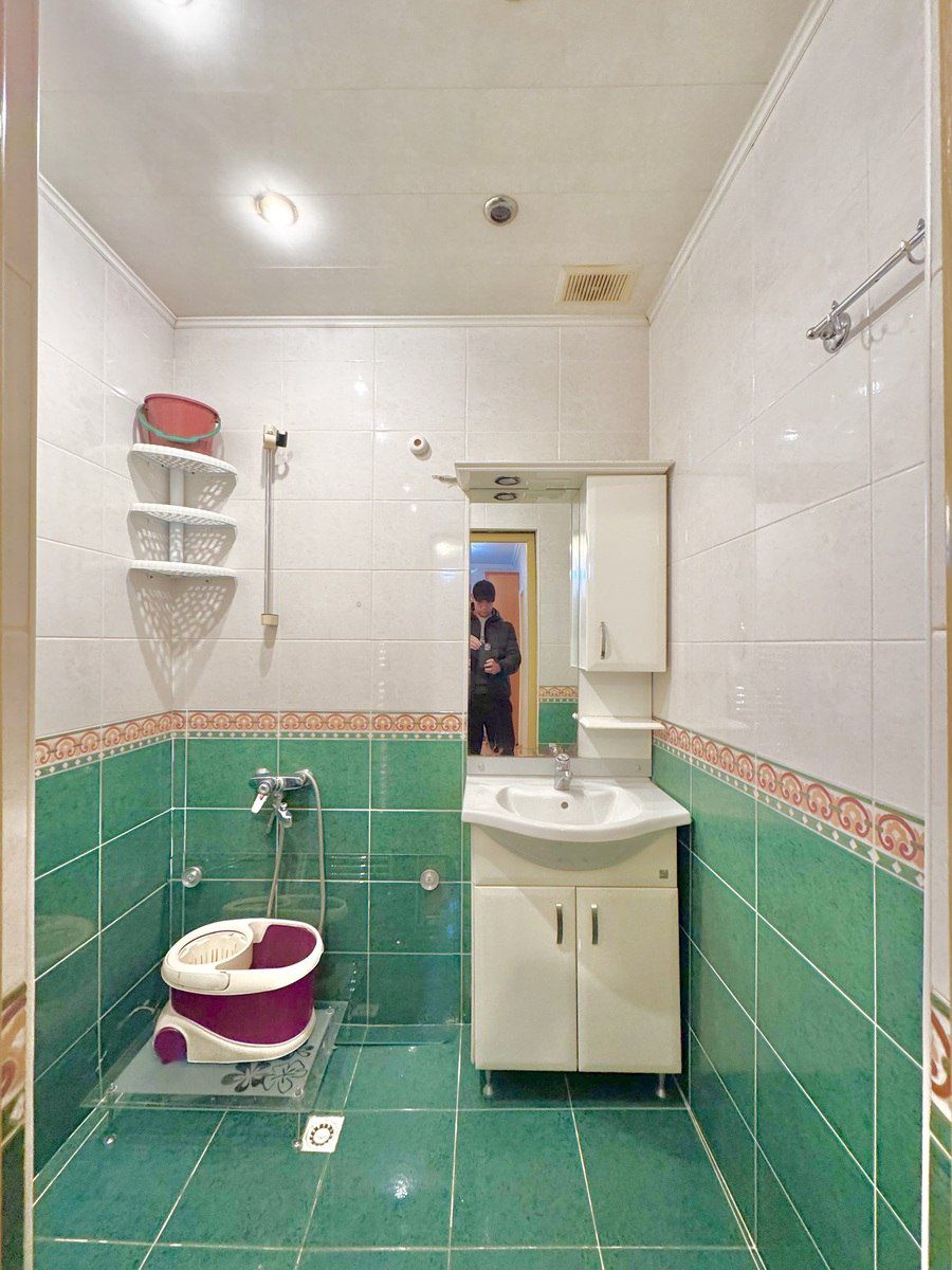 Satılır 4 otaqlı köhnə tikili 110 m² — Mənzil, Bakı (3)
