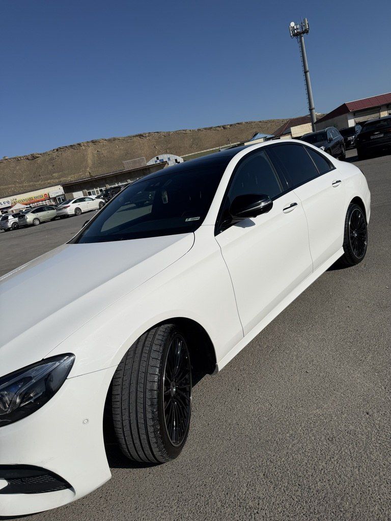 Mercedes E 350 4MATIC, 2.0 L, 2019 il, 100 000 km — Avtomobillər, Bakı (5)