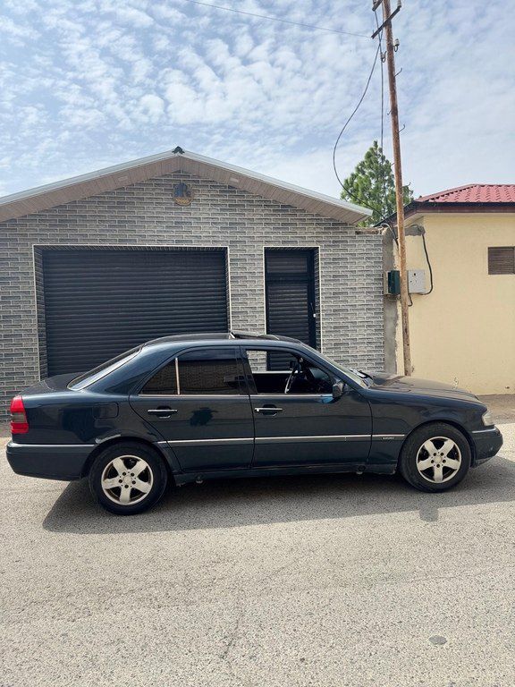 Mercedes C 180, 1.8 L, 1994 il, 368 000 km — Avtomobillər, Bakı (4)