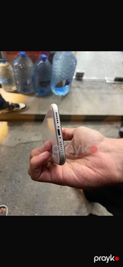 IPhone 11, Ağ, Simsiz şarj