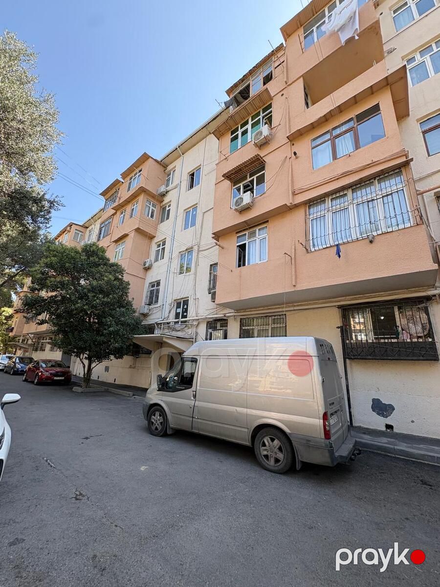 Satılır 3 otaqlı köhnə tikili 55 m² — Mənzil, Bakı (4)