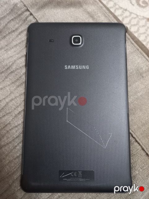 Samsung Tablet,Ekranında cızıq yoxdur,arxasında var,Ancaq Tablet — Bakı