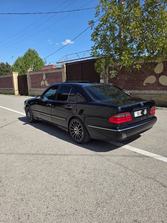 Mercedes E 280, 2.8 L, 2001 il, 400 000 km — Avtomobillər, Bərdə (5)