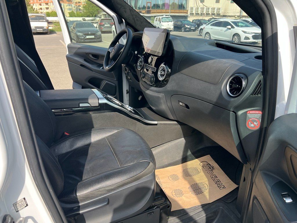 Mercedes Vito 116 CDI, 2.1 L, 2017 il, 306 300 km — Avtomobillər, Bakı (10)