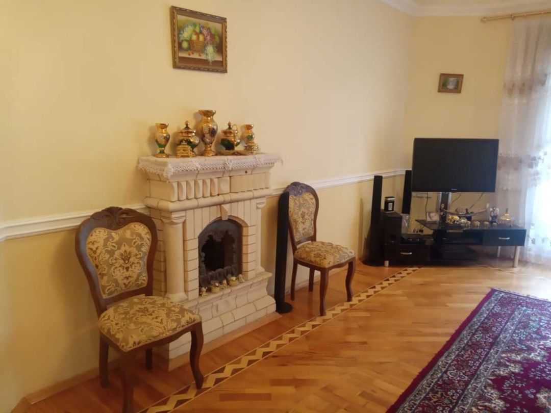 Satılır 6 otaqlı həyət evi/bağ evi 420 m² — Ev, villa, Bakı (5)