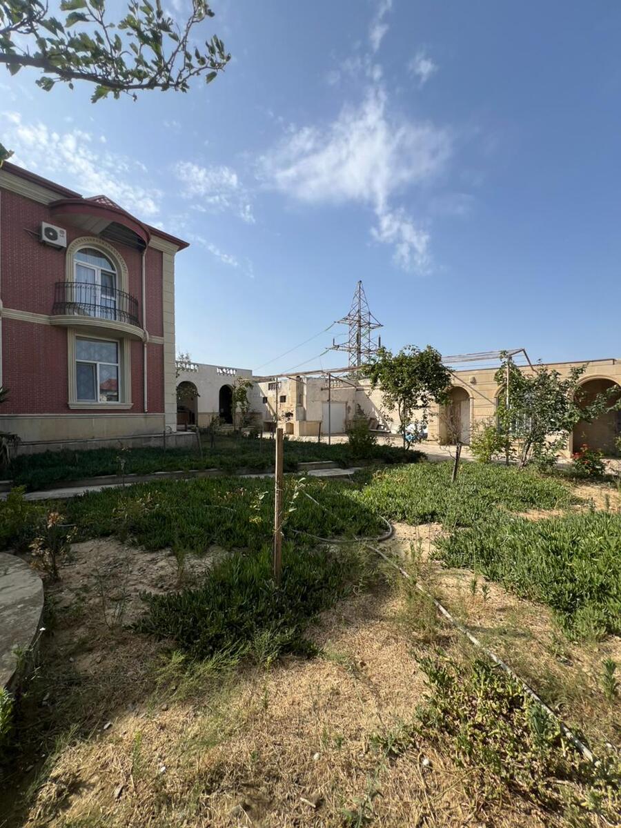 Satılır 5 otaqlı həyət evi/bağ evi 420 m² — Ev, villa, Bakı (2)