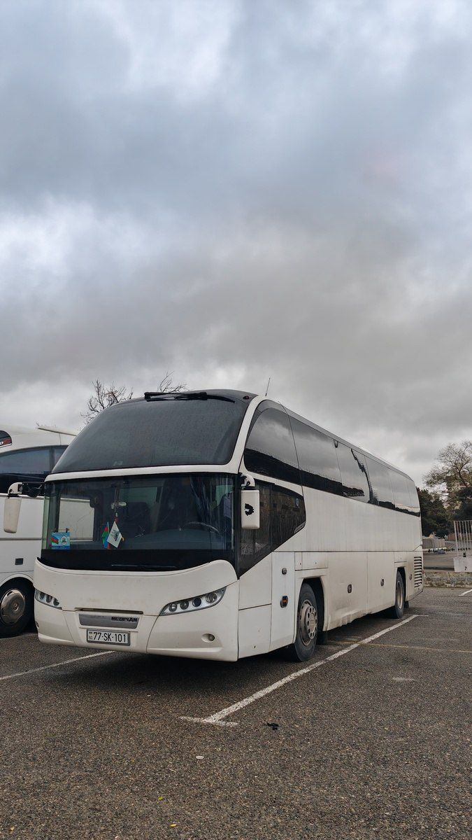 Neoplan Cityliner avtobus icarəsi — Avtomobil icarəsi, Bakı (11)