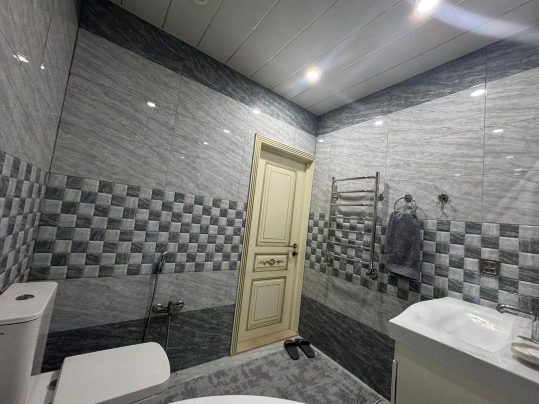 Satılır 3 otaqlı köhnə tikili 100 m² — Mənzil, Bakı (12)