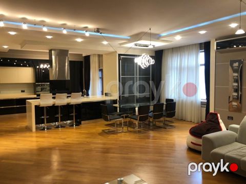 İcarəyə verilir 3 otaqlı yeni tikili 160 m²