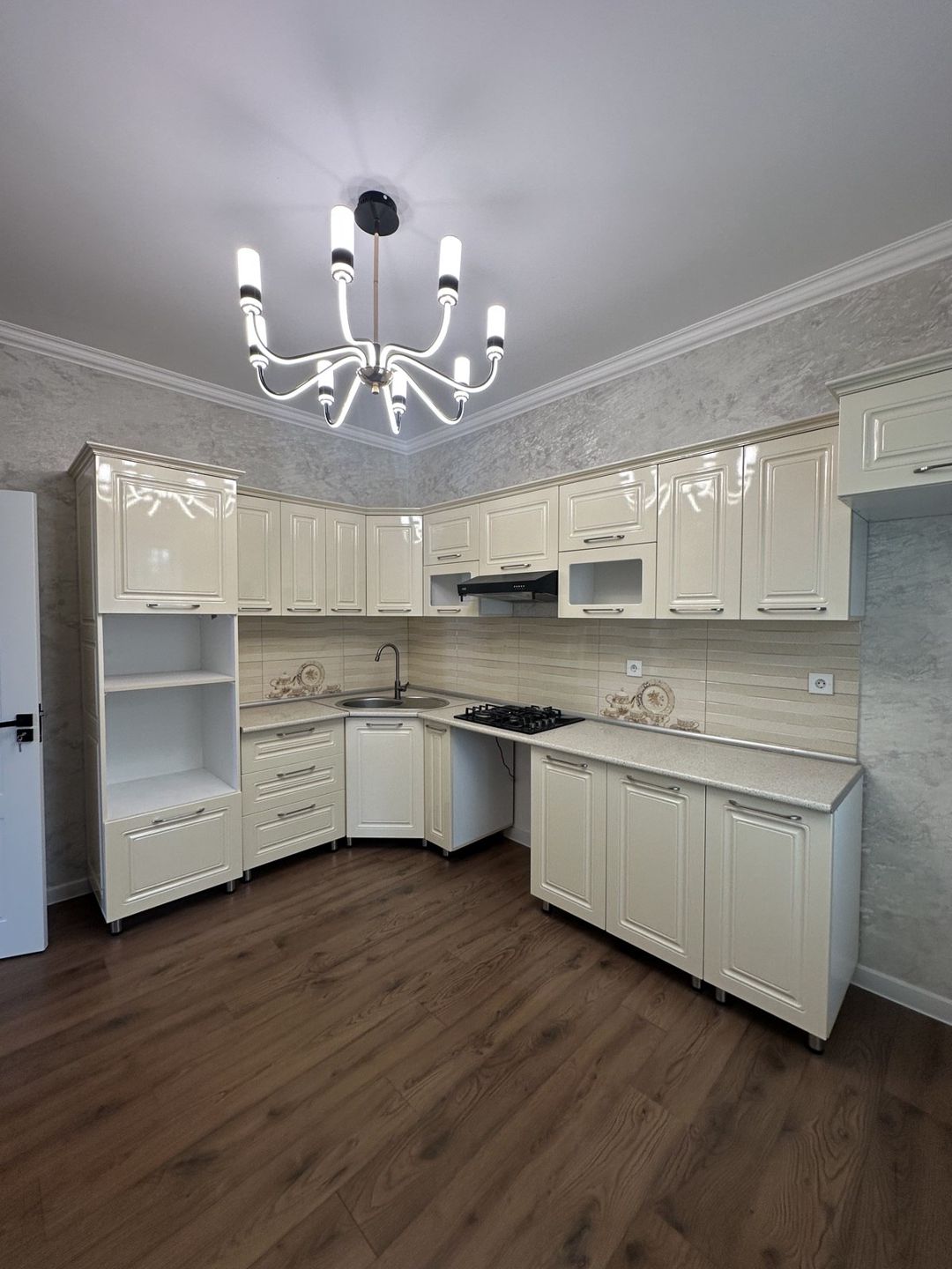 Satılır 5 otaqlı həyət evi/bağ evi 200 m² — Ev, villa, Bakı (8)