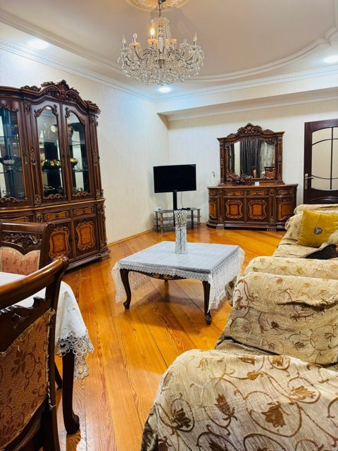 2-otaqlı yeni tikili kirayə verilir, Yeni Yasamal qəs., 80 m² — Bakı