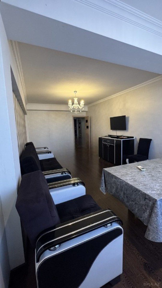 Satılır 2 otaqlı köhnə tikili 51 m² — Mənzil, Bakı (2)