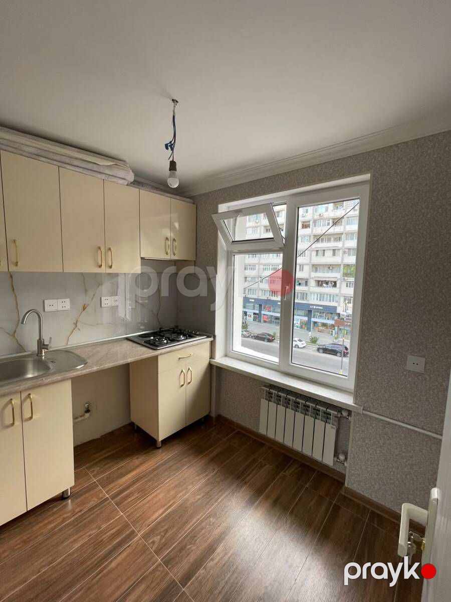 Satılır 3 otaqlı köhnə tikili 70 m² — Mənzil, Bakı (11)
