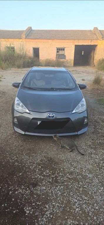 Toyota Prius C, 1.5 L, 0.9 kWh, 2012 il, 226 000 km — Bakı