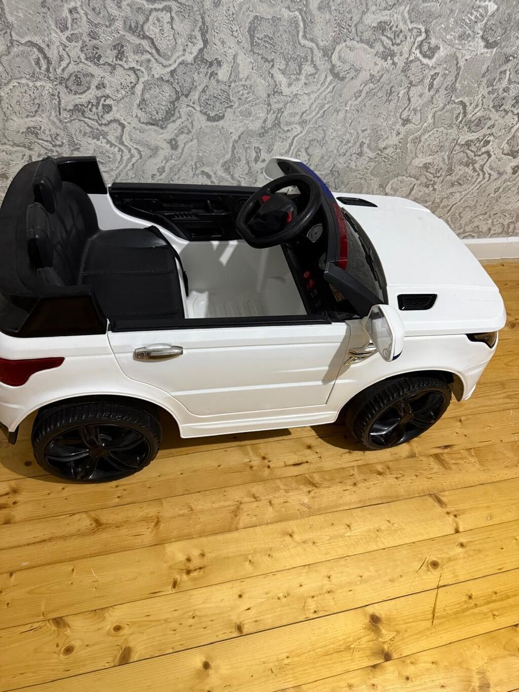 Uşaqlar üçün elektriklə işləyən mini avtomobil – SUV dizaynı — Uşaq avtomobilləri, Bakı (5)