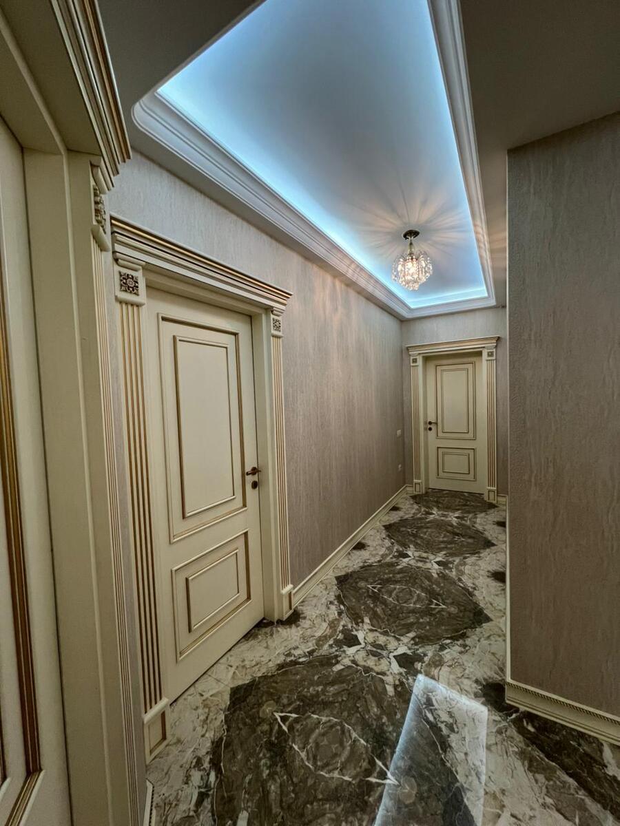 Satılır 4 otaqlı yeni tikili 207 m² — Mənzil, Bakı (11)