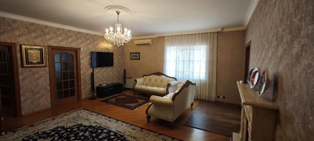 Satılır 8 otaqlı həyət evi/bağ evi 630 m² — Ev, villa, Bakı (3)