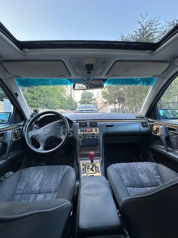 Mercedes E 240, 2.4 L, 1999 il, 347 000 km — Avtomobillər, Bakı (2)