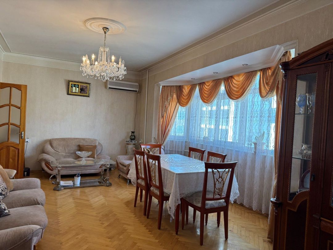Satılır 3 otaqlı köhnə tikili 90 m² — Mənzil, Bakı (4)