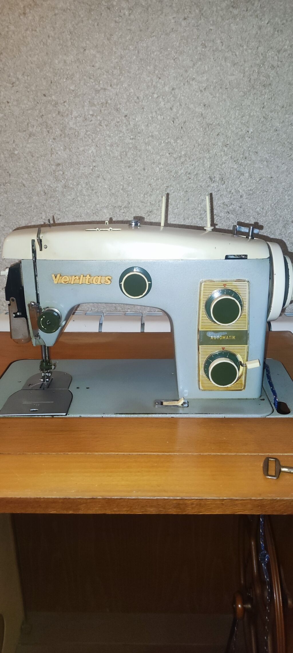 Veritas “Automatik” tikiş maşını – quraşdırılmış taxta stol ilə — Tikiş və işəmə maşınları, Bakı (5)