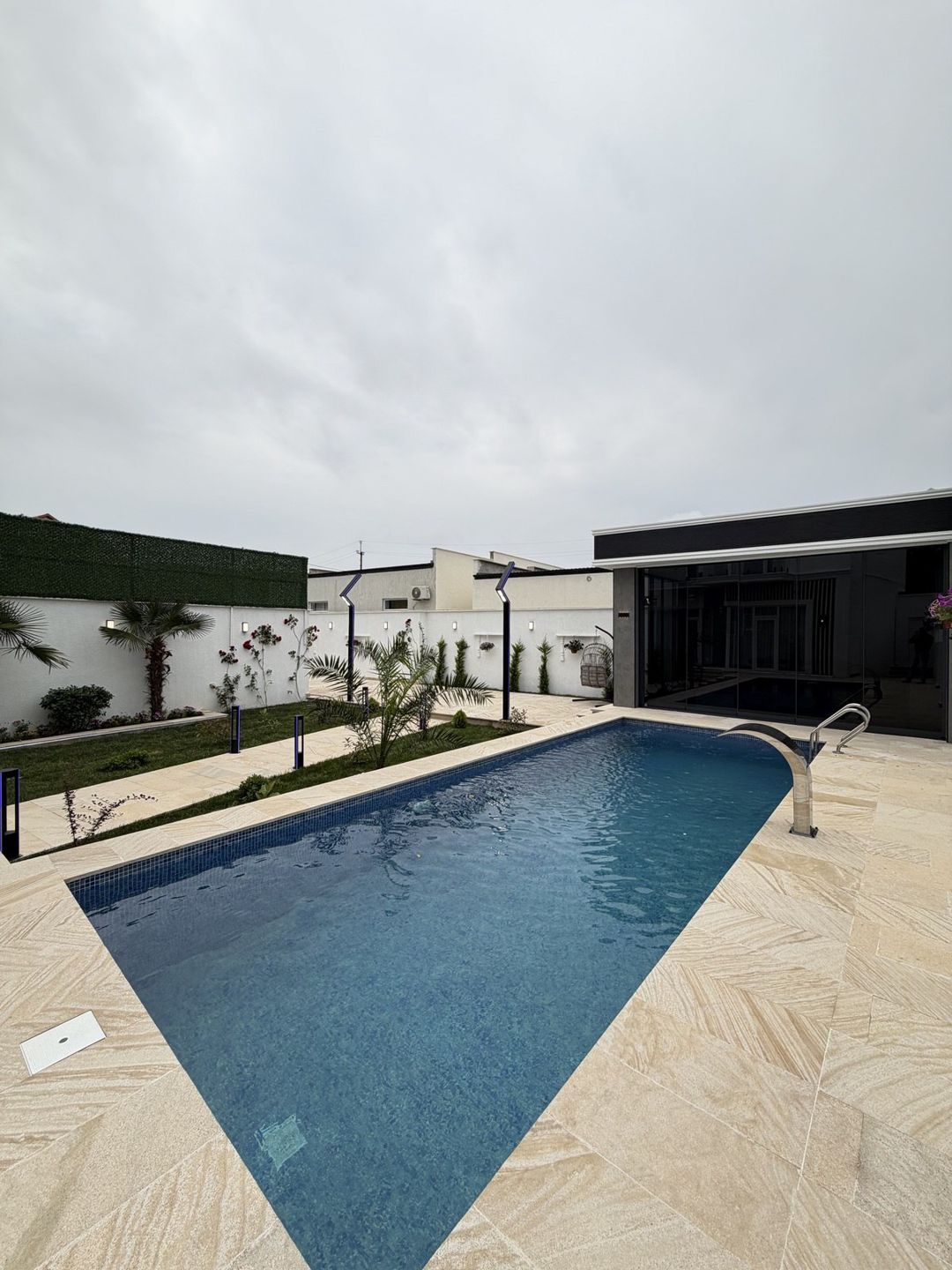 Satılır 4 otaqlı həyət evi/bağ evi 270 m² — Ev, villa, Bakı (10)