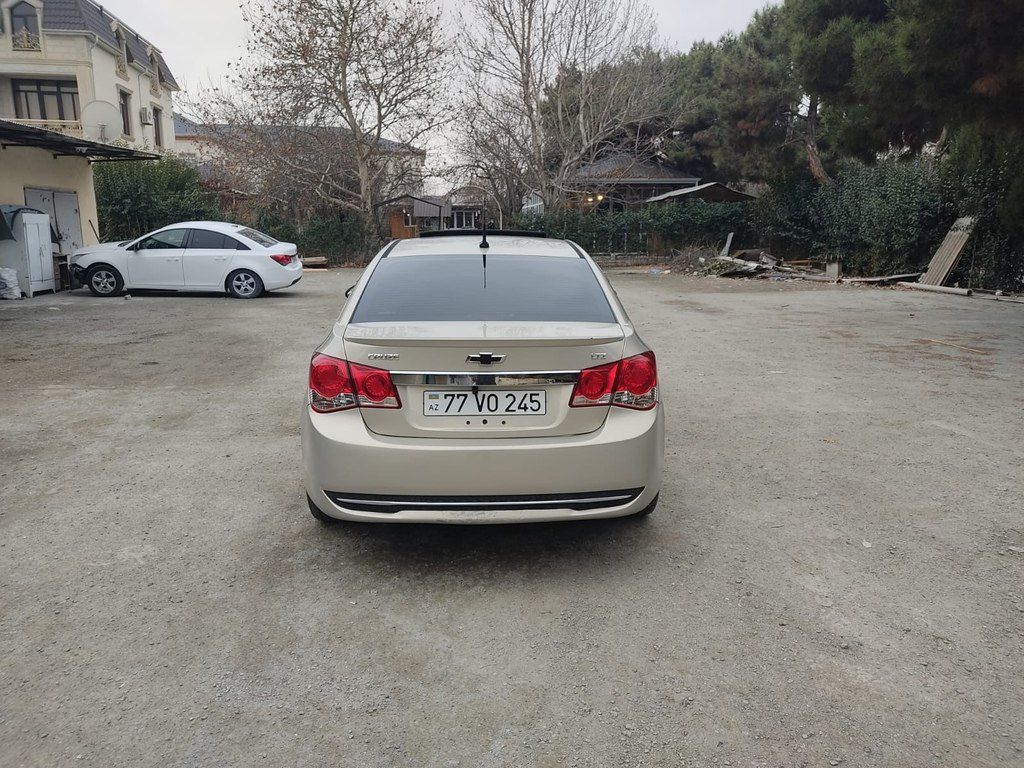 Chevrolet Cruze, 1.4 L, 2011 il, 360 000 km — Avtomobillər, Gəncə (2)
