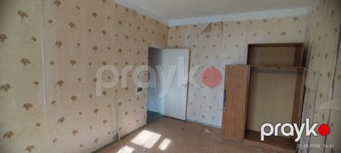 Satılır 1 otaqlı köhnə tikili 42 m²