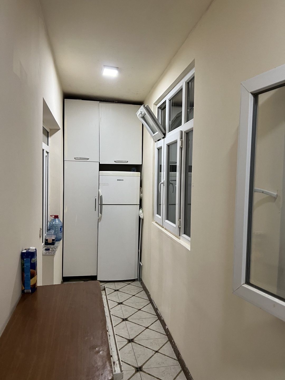 İcarəyə verilir 2 otaqlı köhnə tikili 130 m² — Mənzil, Bakı (8)