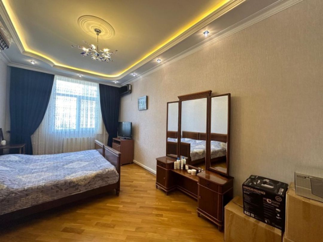 Satılır 3 otaqlı yeni tikili 140 m² — Mənzil, Bakı (8)