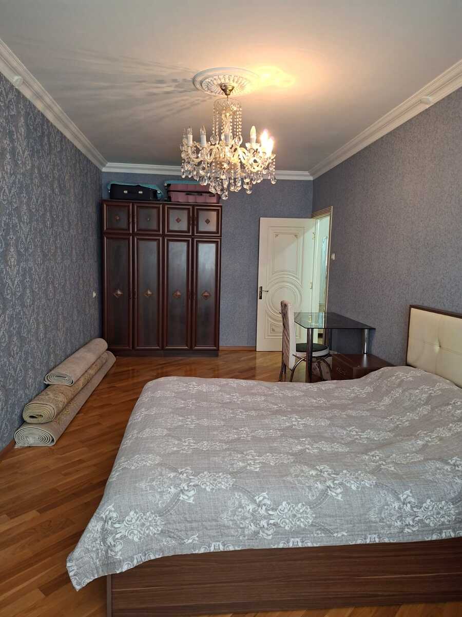 Satılır 3 otaqlı köhnə tikili 90 m² — Mənzil, Bakı (7)