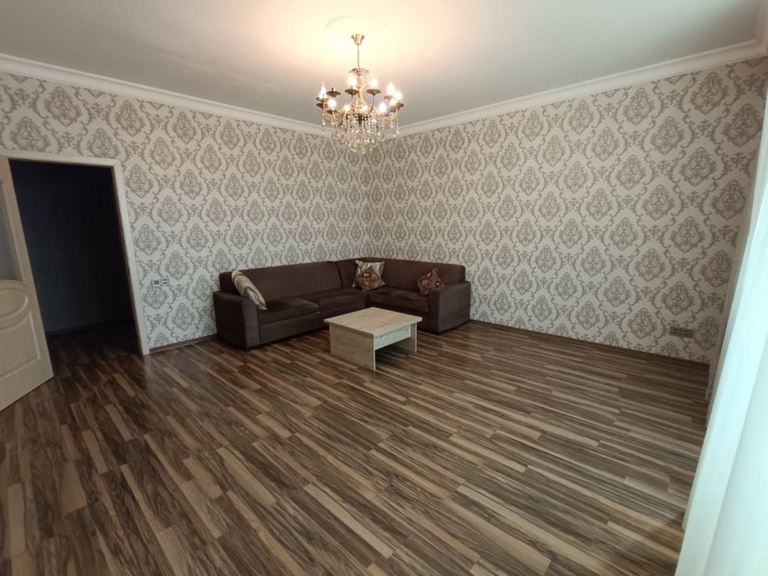 Satılır 2 otaqlı yeni tikili 100 m² — Mənzil, Bakı (2)