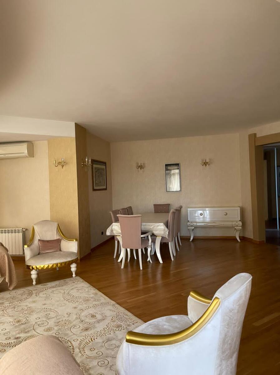 İcarəyə verilir 4 otaqlı yeni tikili 210 m² — Mənzil, Bakı (4)