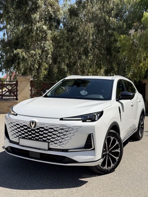 Changan CS 55 Plus, 1.5 L, 18.4 kWh, 2025 il, 37 000 km — Bakı
