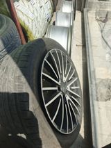 Təkər 265/45 R20 — Avtomobil