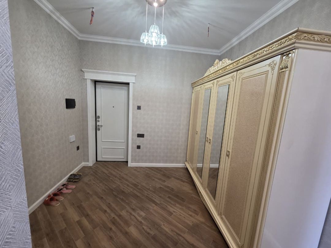 İcarəyə verilir 3 otaqlı yeni tikili 110 m² — Mənzil, Bakı (11)