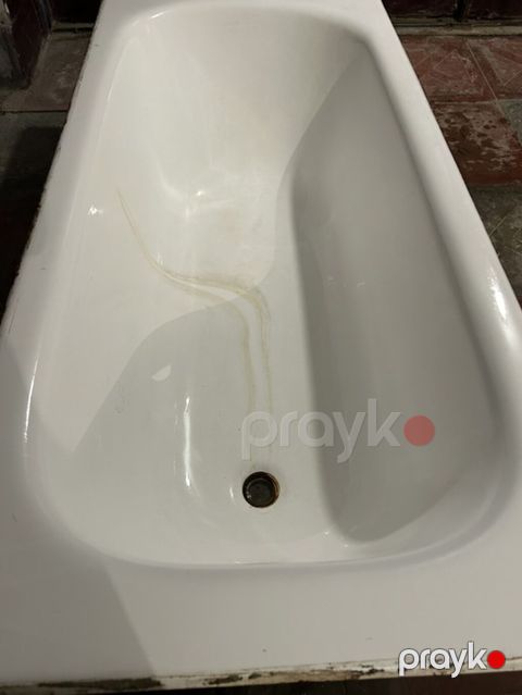 Akril/çən tipli vanna-Çuqun vanna-150x70 sm - Material: emaye örtüklü — Digah