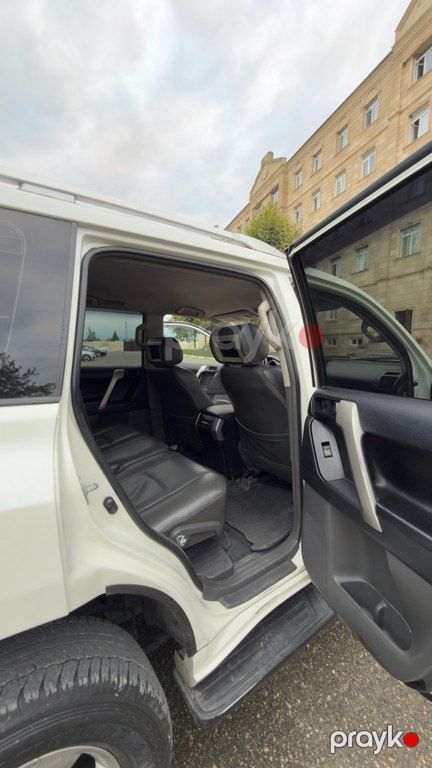 Toyota Land Cruiser Prado, 2.7 L, 2010 il, 215 000 km — Avtomobillər, Bakı (8)