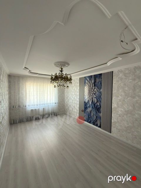 Satılır 2 otaqlı yeni tikili 76 m²
